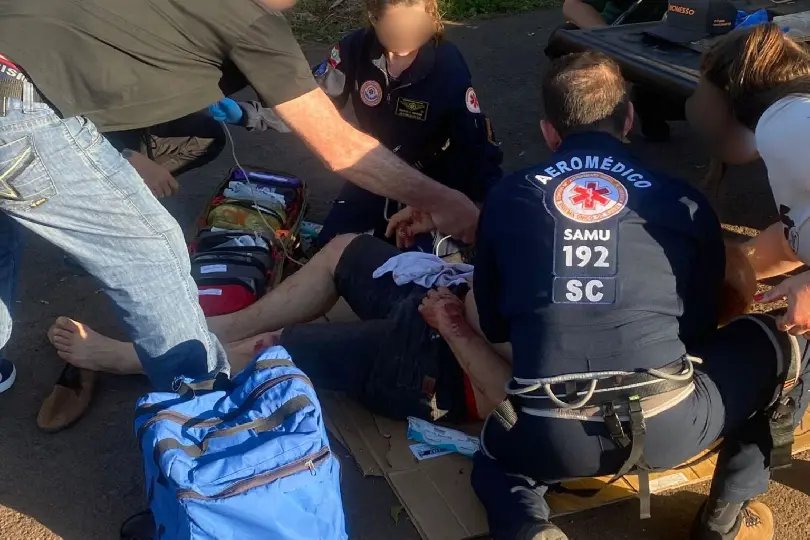 Idoso sofre suspeita de traumatismo craniano após acidente com quadriciclo