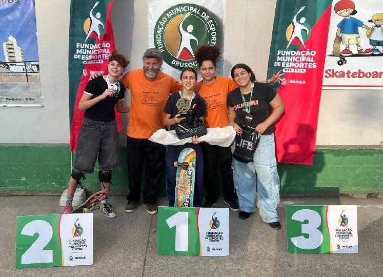 Primeiro de Maio domina o skate masculino nos Comunitários