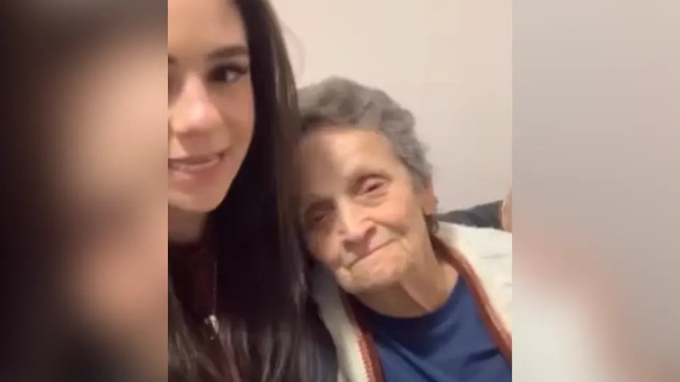 (VÍDEO) Sobrinha da outra vítima do acidente aparece em gravação e tranquiliza: "Tá tudo bem"