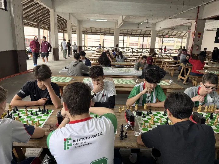 Novo recorde de inscrições na competição de Xadrez dos Jogos Escolares da Fenarreco
