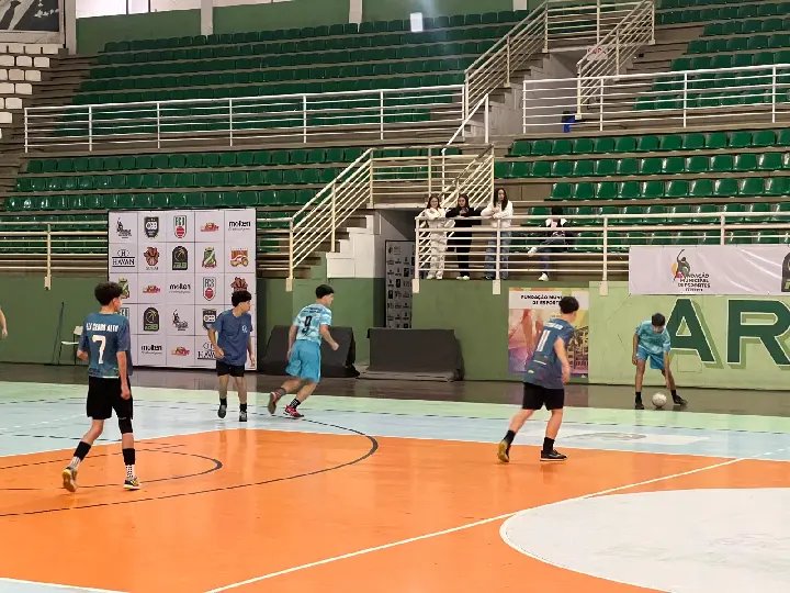 Futsal infantil masculino movimentou a Arena Brusque nos Jogos Escolares 