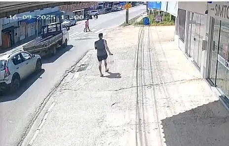 (VÍDEO) Colisão traseira é registrada no bairro Águas Claras