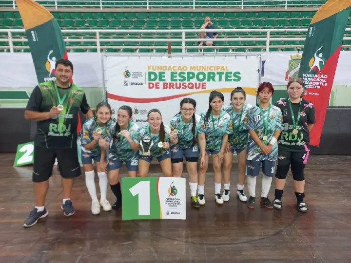Finais do futsal infantil movimentam a Arena Brusque nos Jogos Escolares
