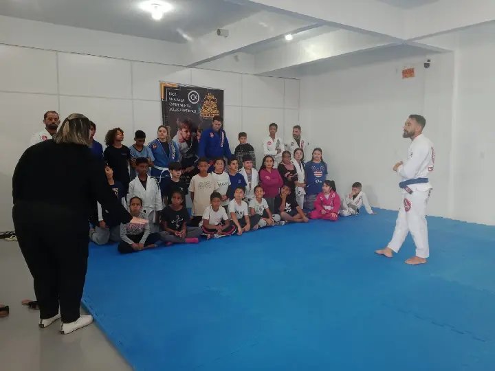 (VÍDEO) Projeto “Jiu-Jitsu com Cristo” atende 60 crianças no Rio Branco