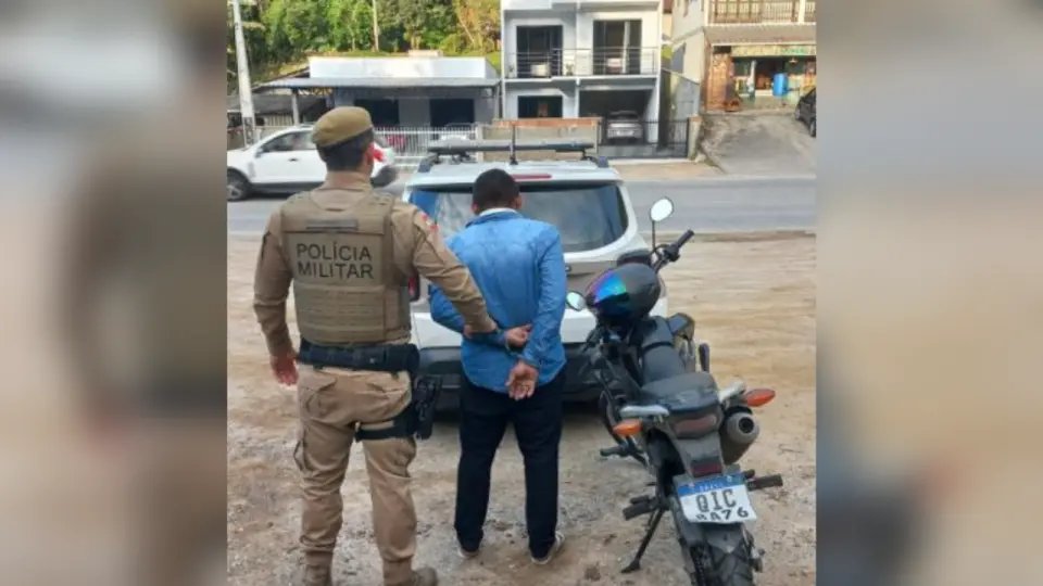 Furtou moto no Centro, tentou fugir e foi preso na cidade vizinha