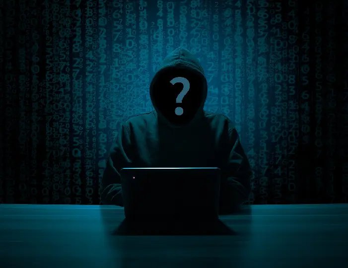 (VÍDEO) Homem é preso por aliciar criança pela internet e armazenar pornografia infantil