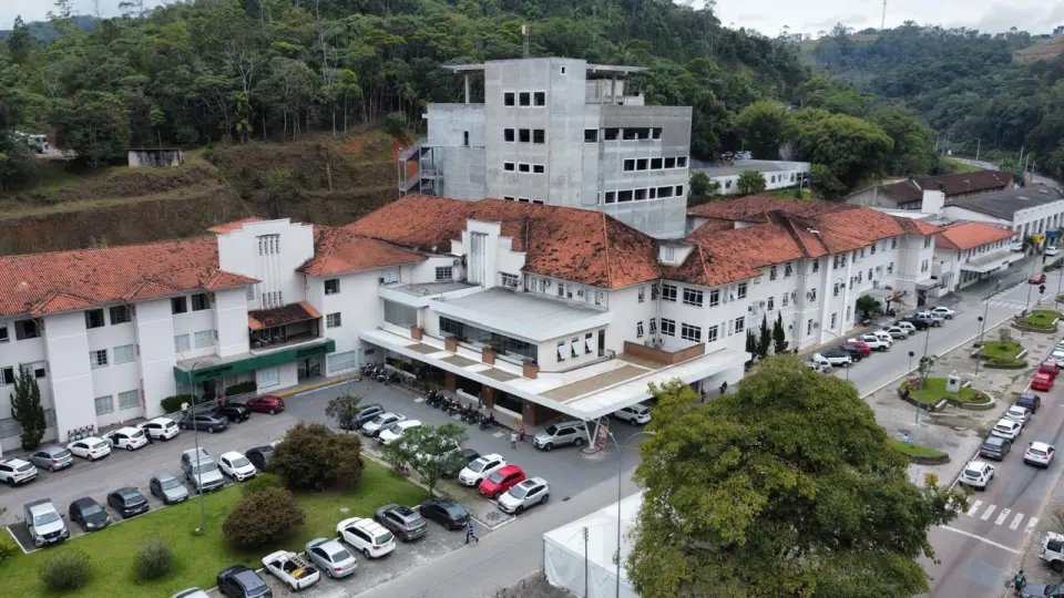 (VÍDEO) Hospital Azambuja se torna centro de referência na área cardiovascular em SC