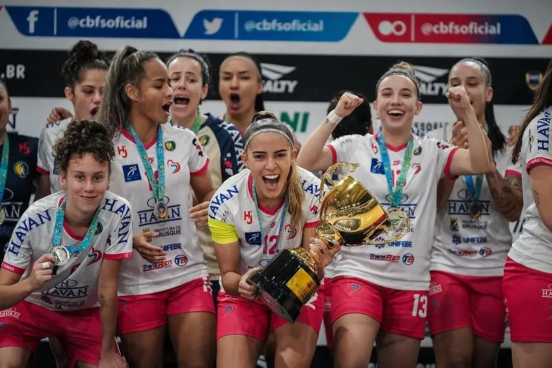 Barateiro Havan Futsal é vice-campeão da Taça Brasil