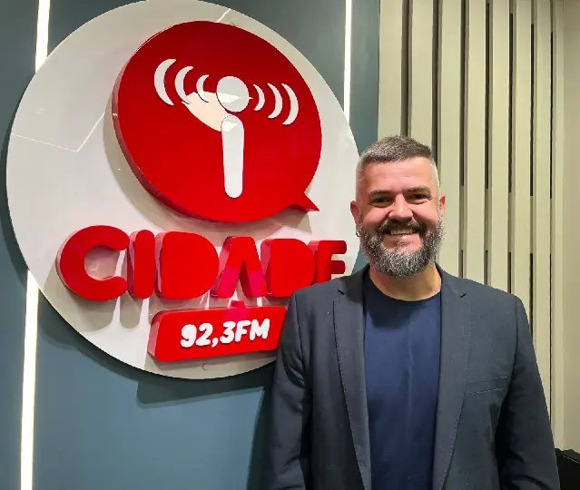 (VÍDEO) SINE de Brusque mantém média de 300 vagas abertas por semana, diz diretor