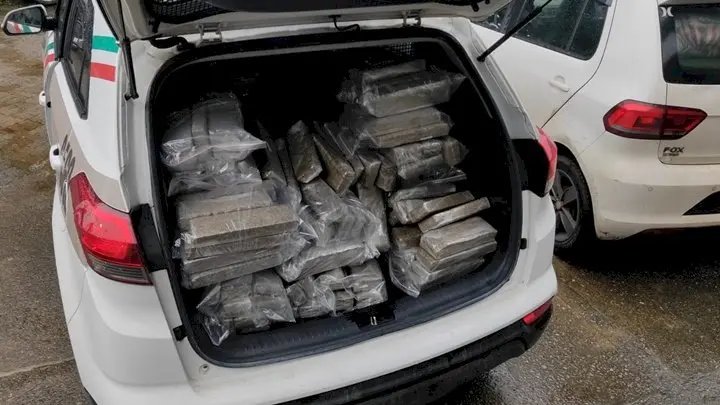 Mulheres dizem que receberiam R$ 8 mil para levar 135 quilos de maconha
