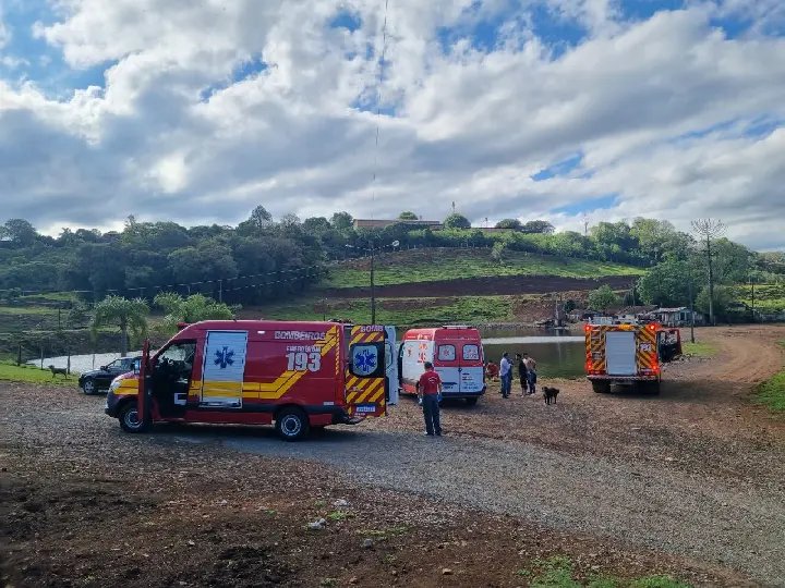 Menino de 12 anos morre após se afogar em açude
