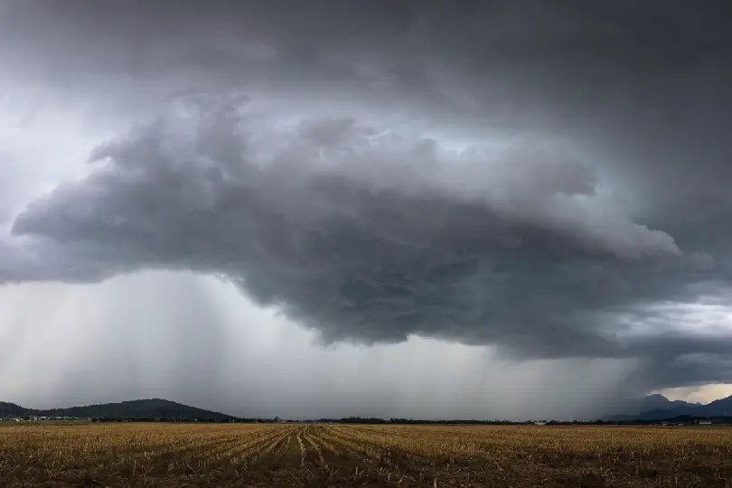 Chuva ainda pode aparecer em SC nesta segunda