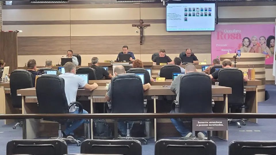 (VÍDEO) Câmara autoriza convênios da Prefeitura com comunidades terapêuticas