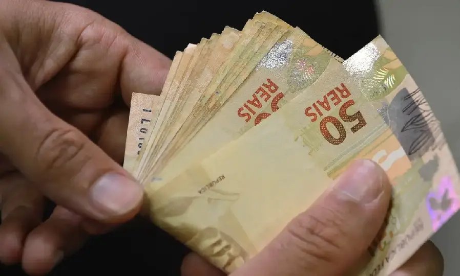 Governo libera lote extra de R$ 1,5 bilhão do abono salarial para 1,6 milhão de trabalhadores