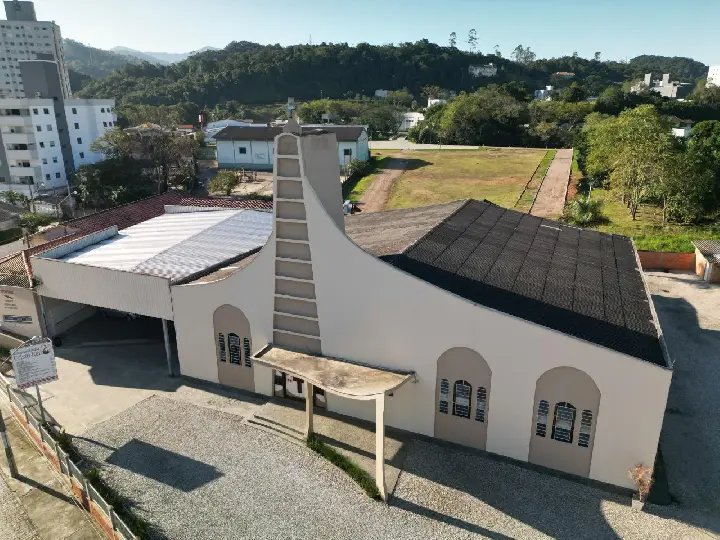 Comunidade Cristo Rei, no bairro São Luiz, celebra 50 anos
