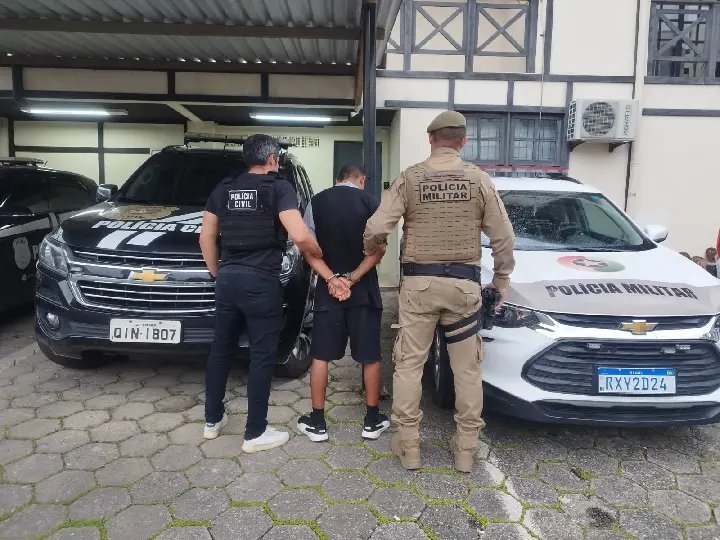 Suspeito de assaltar padaria em Guabiruba é preso após operação