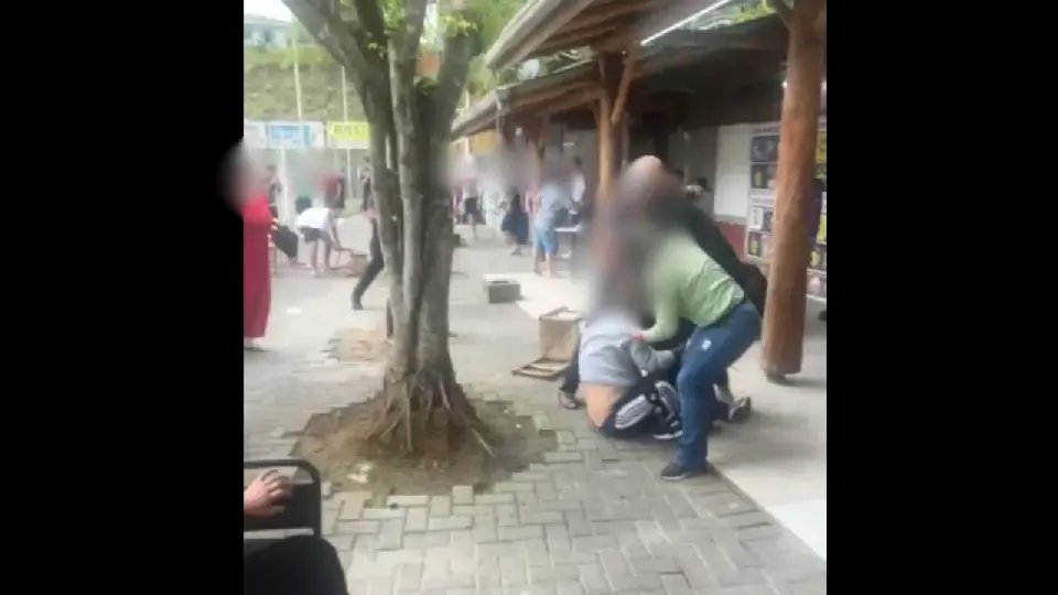 (VÍDEO) Jogo da Sub-17 termina em briga generalizada e Brusque abandona torneio