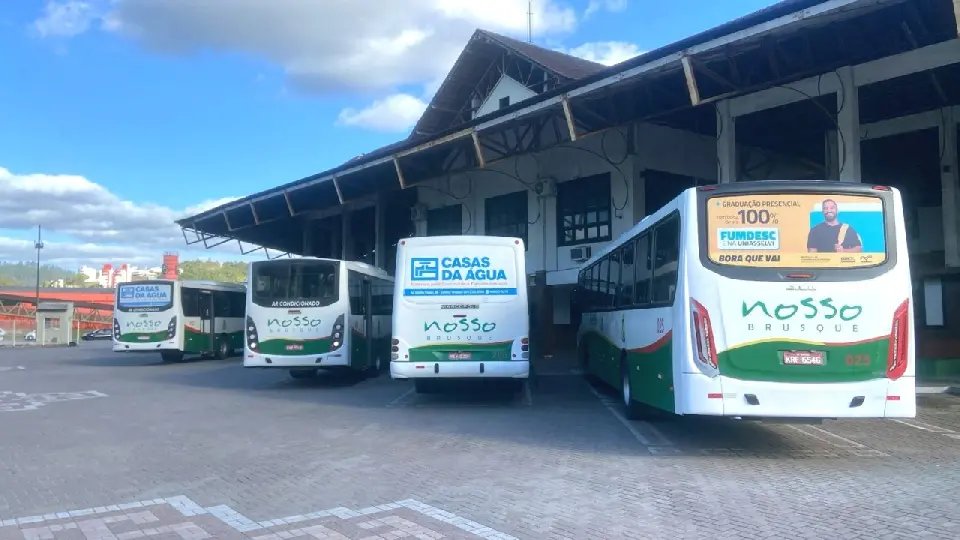 Prefeitura lança enquete para população escolher nome e cores do novo sistema de transporte coletivo