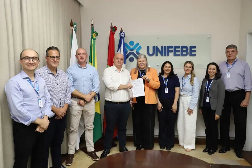 FEBE firma acordo de cooperação técnica com o BRDE