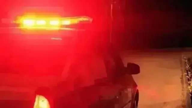 Mulher é encontrada morta com perfurações pelo corpo