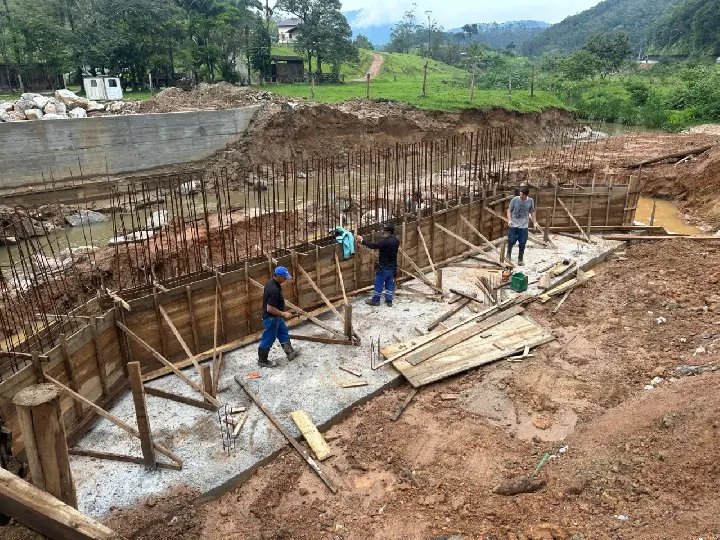Nova ponte na Limeira receberá instalação de vigas e via será interditada