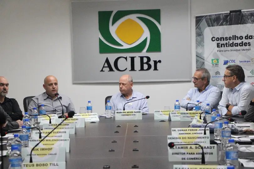 Duplicação da SC-486 é destaque em reunião do prefeito em exercício na ACIBr