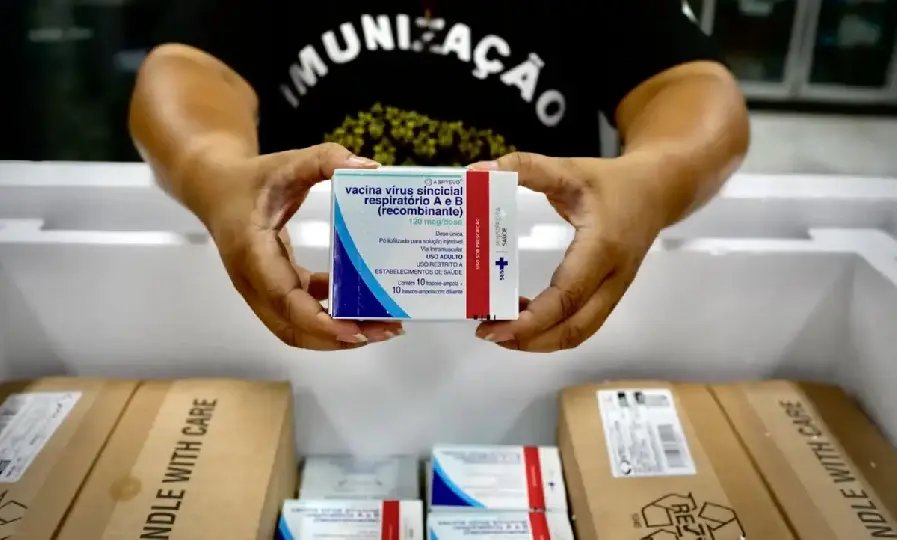 Brusque deve receber doses da vacina contra a bronquiolite