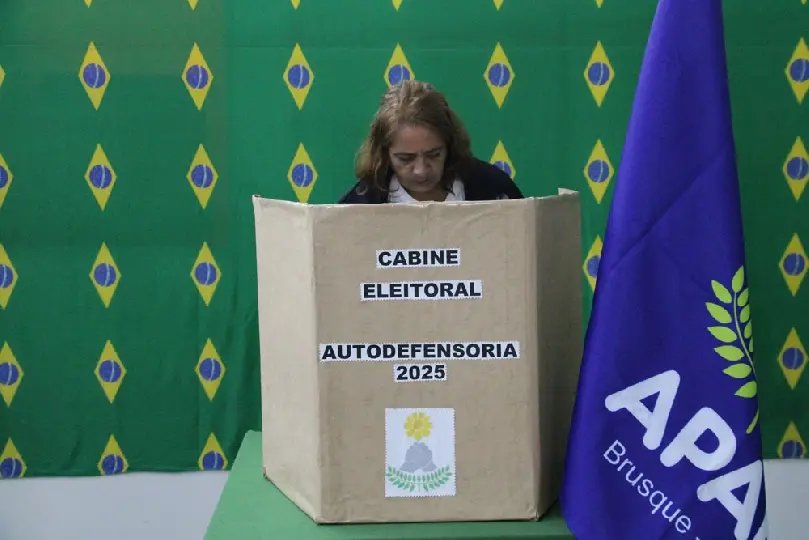 Educandos da Apae de Brusque elegem novos autodefensores