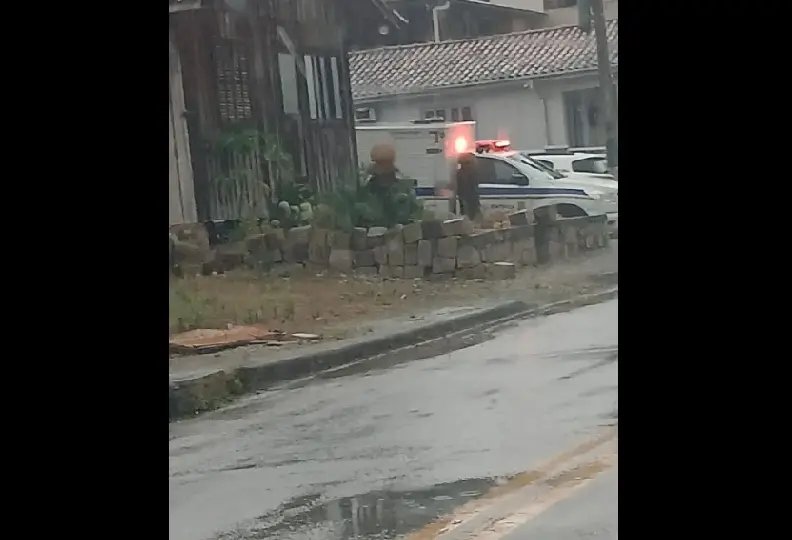 Homem é encontrado morto dentro de casa no Dom Joaquim