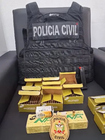 Polícia Civil cumpre mandado após tiro em casa noturna e apreende munições de uso restrito