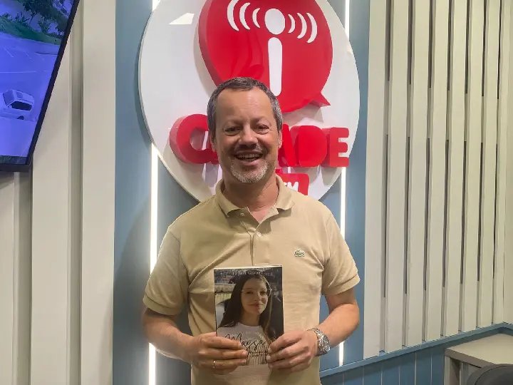 (VÍDEO) “Amor e dor”: Fabrício Gevaerd narra história da filha que nasceu com 900 gramas e inspirou livro
