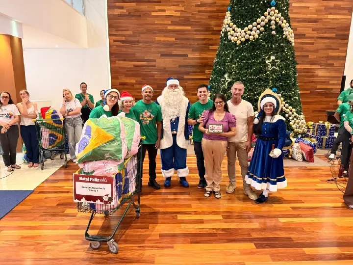 Natal Feliz Havan promove entrega de presentes para instituições no Centro Administrativo