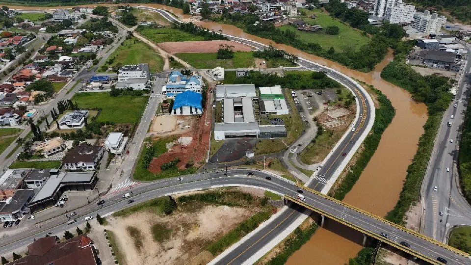 Nova via com acesso à Beira Rio será aberta no Jardim Maluche