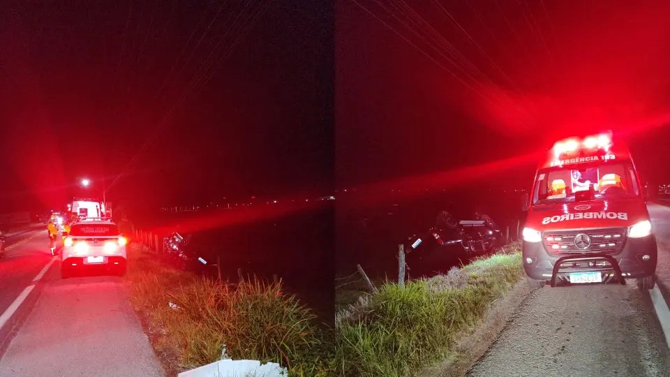 Caminhonete capota e faz pai e filho serem encaminhados ao hospital