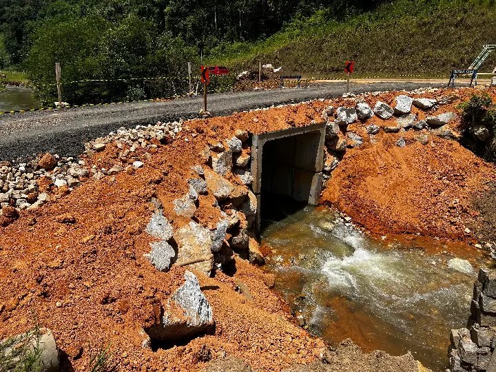 Prefeitura executa obra emergencial em tempo recorde no Cedro Alto