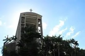 Prefeitura inicia busca por acusado de invadir e perturbar fiéis durante Missa