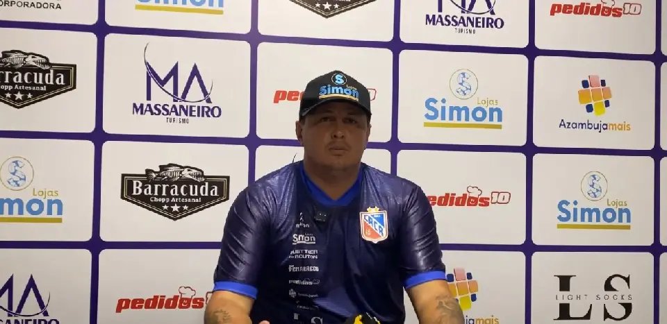 Clássico é virada de chave: Renaux promete entrega total e foco máximo contra o Brusque
