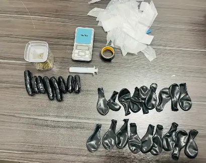 Traficante é presa ao tentar levar drogas em visitas íntimas