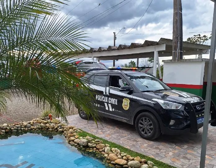 Homem é preso em Brusque suspeito de estuprar as filhas na época em que eram crianças