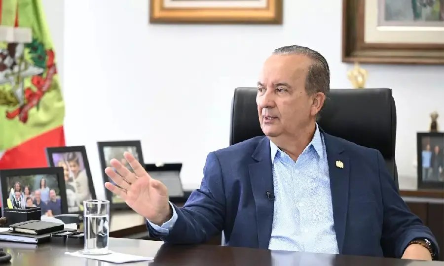 Jorginho Mello sanciona lei que proíbe cotas raciais em SC