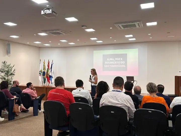 Workshop do Projeto Marca Território Brusque debate identidade e diferenciais do município