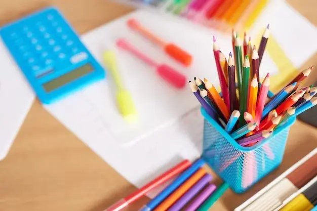 Pesquisa do Procon aponta variação nos preços de materiais escolares em Brusque