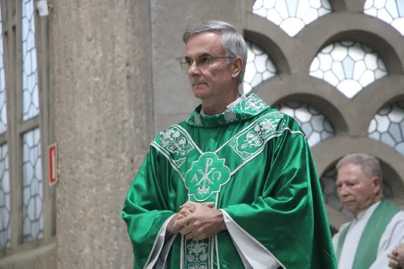 Paróquia São Luís Gonzaga acolhe padre Robson Rocha como novo vigário