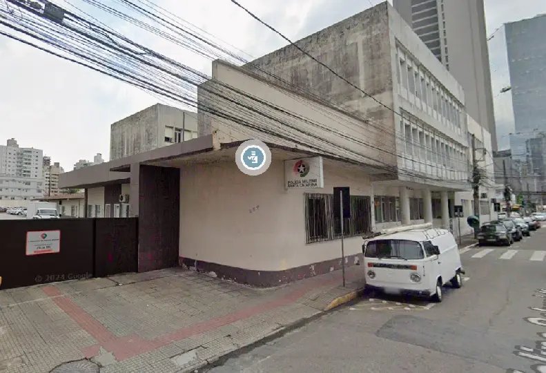 Foragido se entrega à polícia após não retornar da 'saidinha' na data prevista