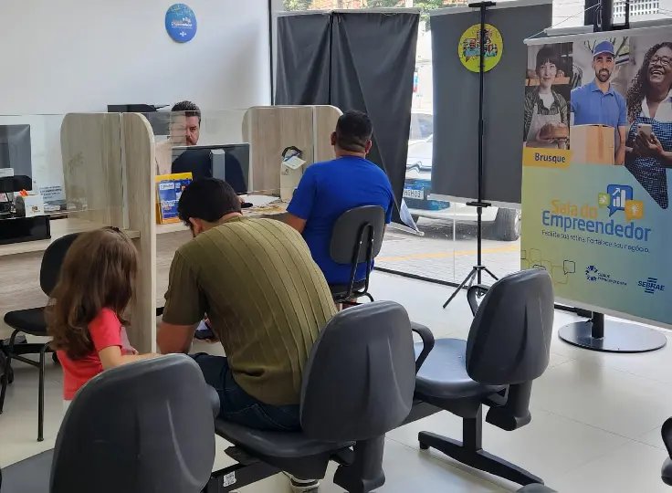Sine e Sala do Empreendedor somam mais de mil atendimentos