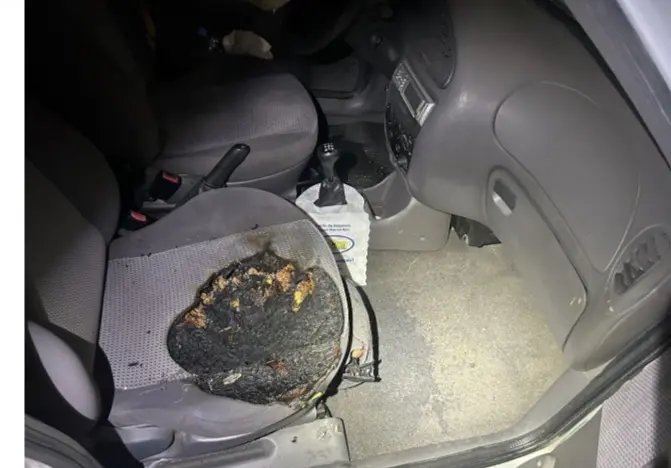 Homem é detido após ameaçar esposa e atear fogo em carro no bairro Steffen
