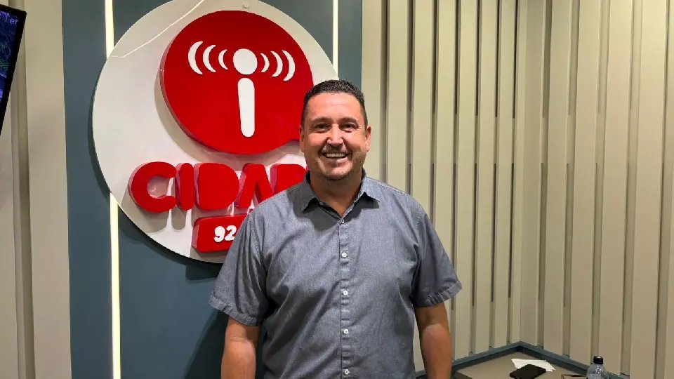 (VÍDEO) Câmara revoga projeto de progressão salarial após questionamentos jurídicos
