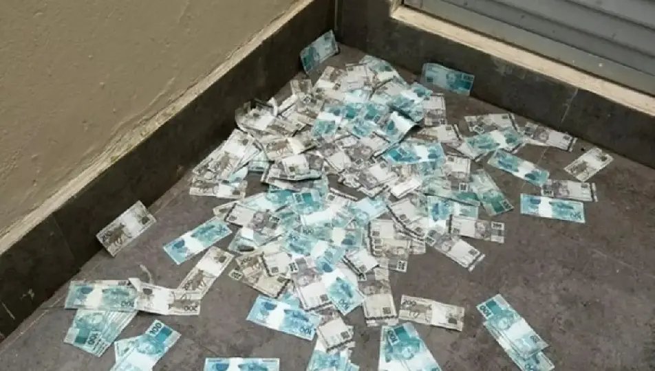 Investigado jogou mala com R$ 429 mil pela janela em BC