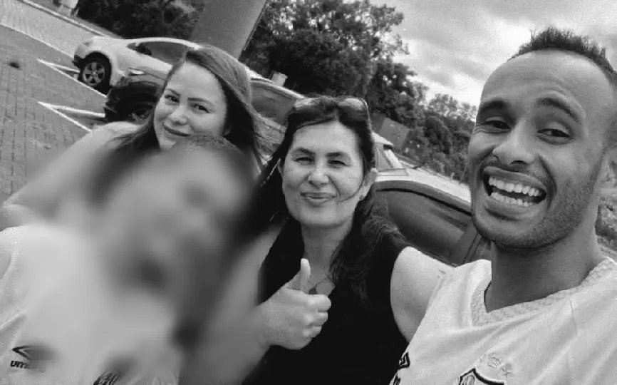 Garoto sobrevivente de acidente na BR-101 recebe alta e volta a SP
