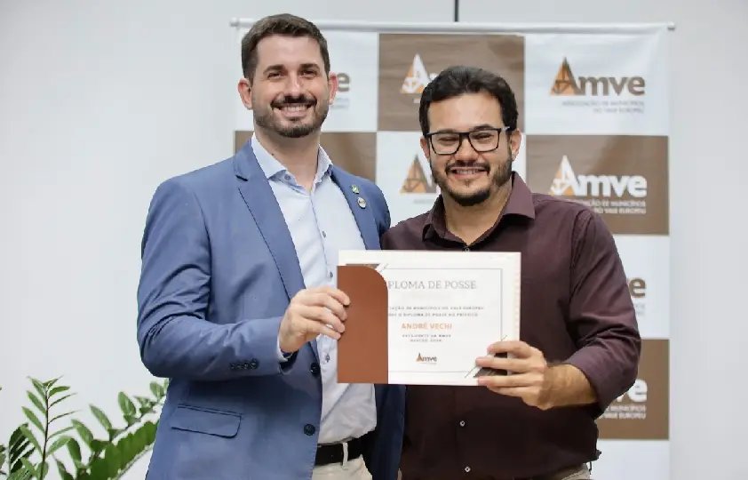 André Vechi assume presidência da Amve e destaca prioridades para nova gestão 